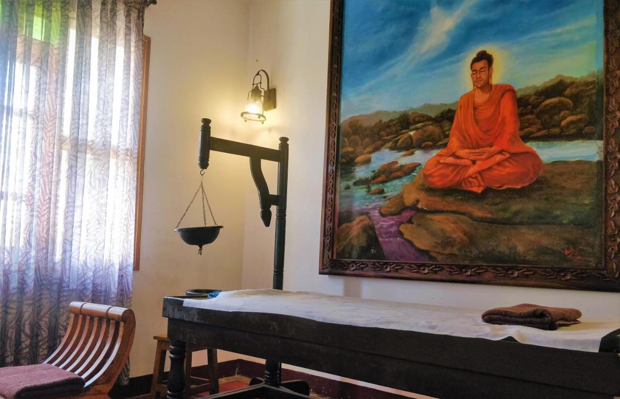 Heritage Resort Hampi Luaran gambar