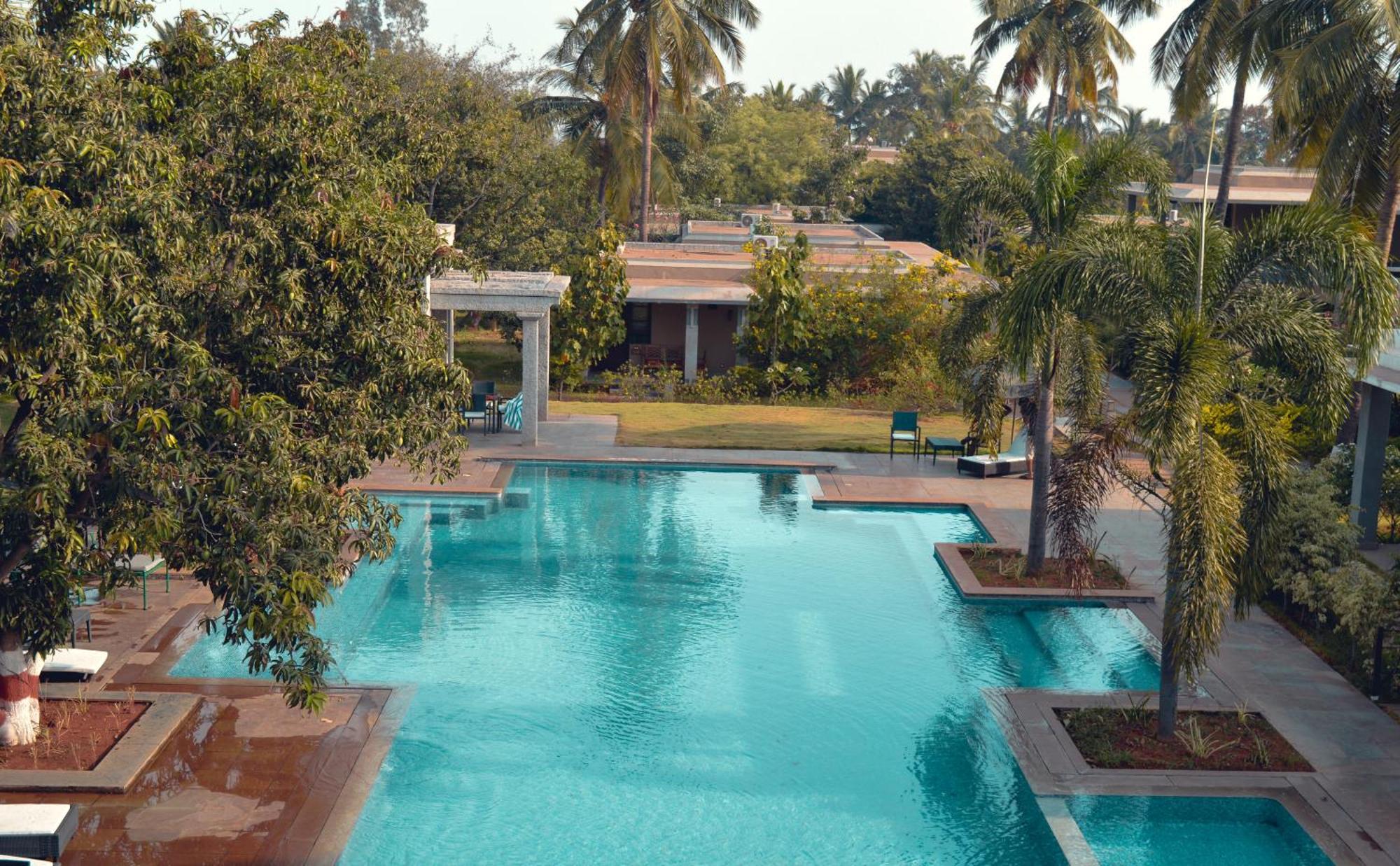 Heritage Resort Hampi Luaran gambar
