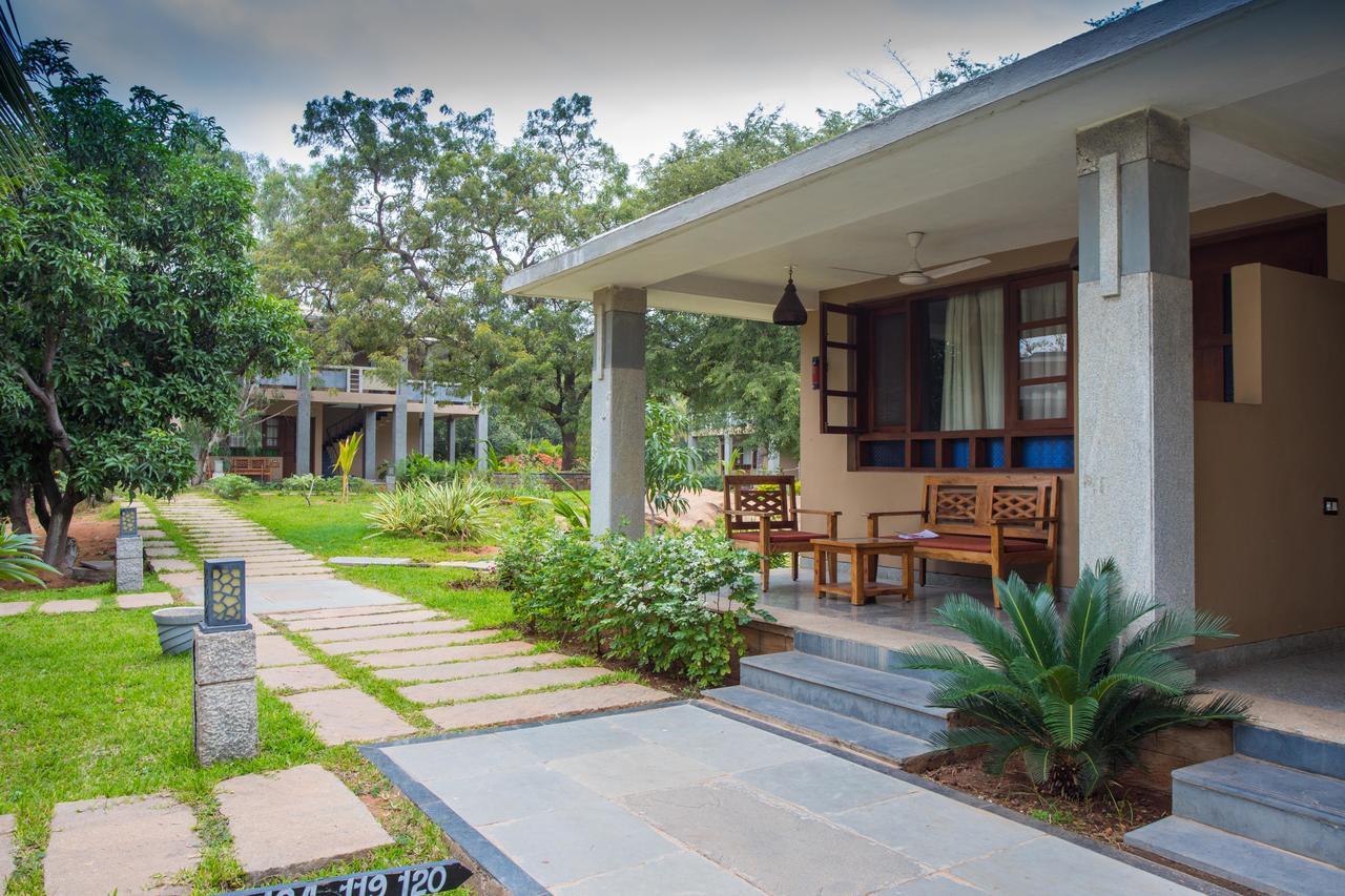 Heritage Resort Hampi Luaran gambar