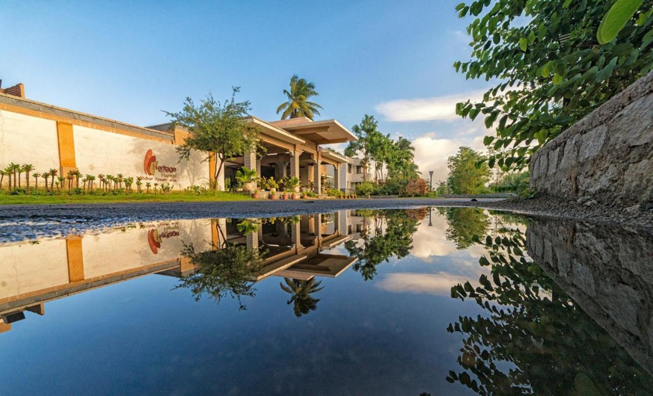 Heritage Resort Hampi Luaran gambar